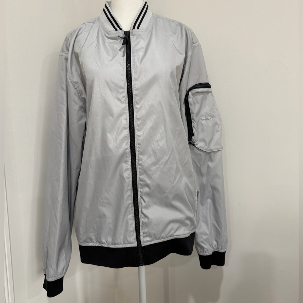 Under Armour Men’s Size L Water Repellent Storm